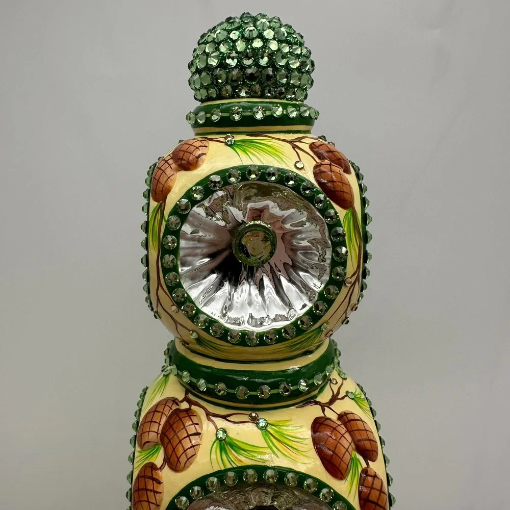 Patricia Breen all ornaments